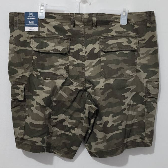 George At The Knee Men's Cargo Short Green Camo Size 46 NEW - Picture 3 of 10